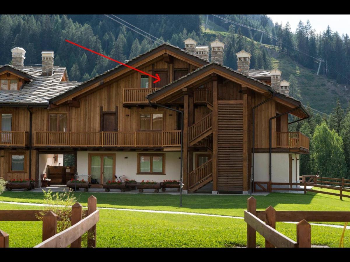 Appartamento Jardin Des Alpes. La Thuile Buitenkant foto